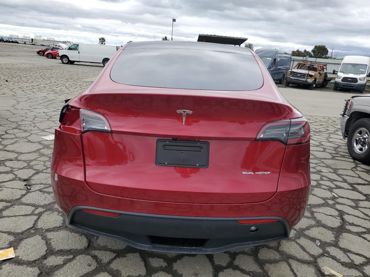 2025 TESLA MODEL Y - Image 6