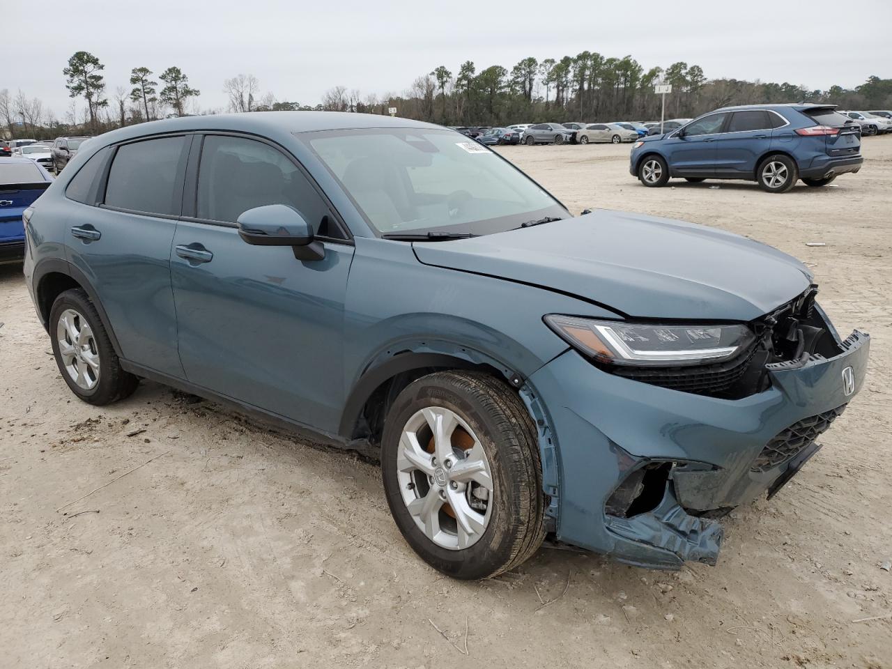 2025 HONDA HR-V LX - Image 4