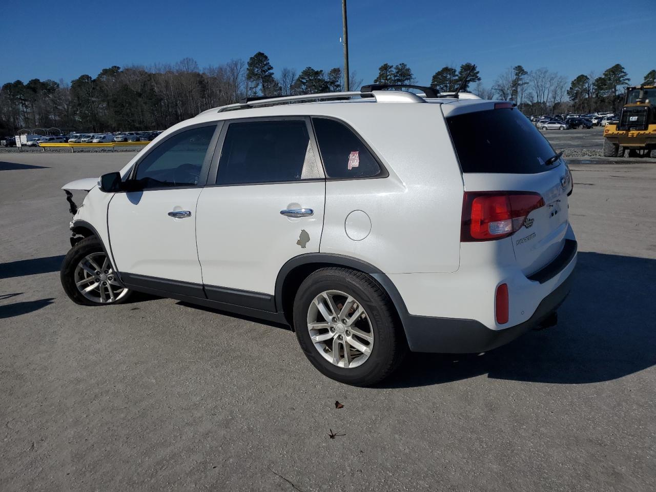 2015 KIA SORENTO LX - Image 2