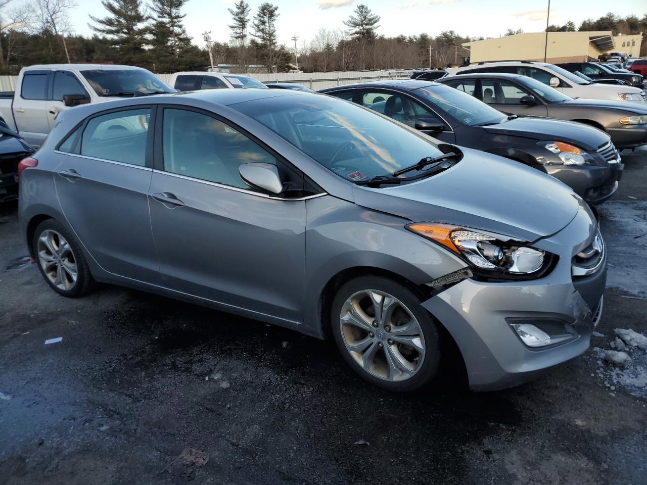 2013 HYUNDAI ELANTRA GT - Image 4