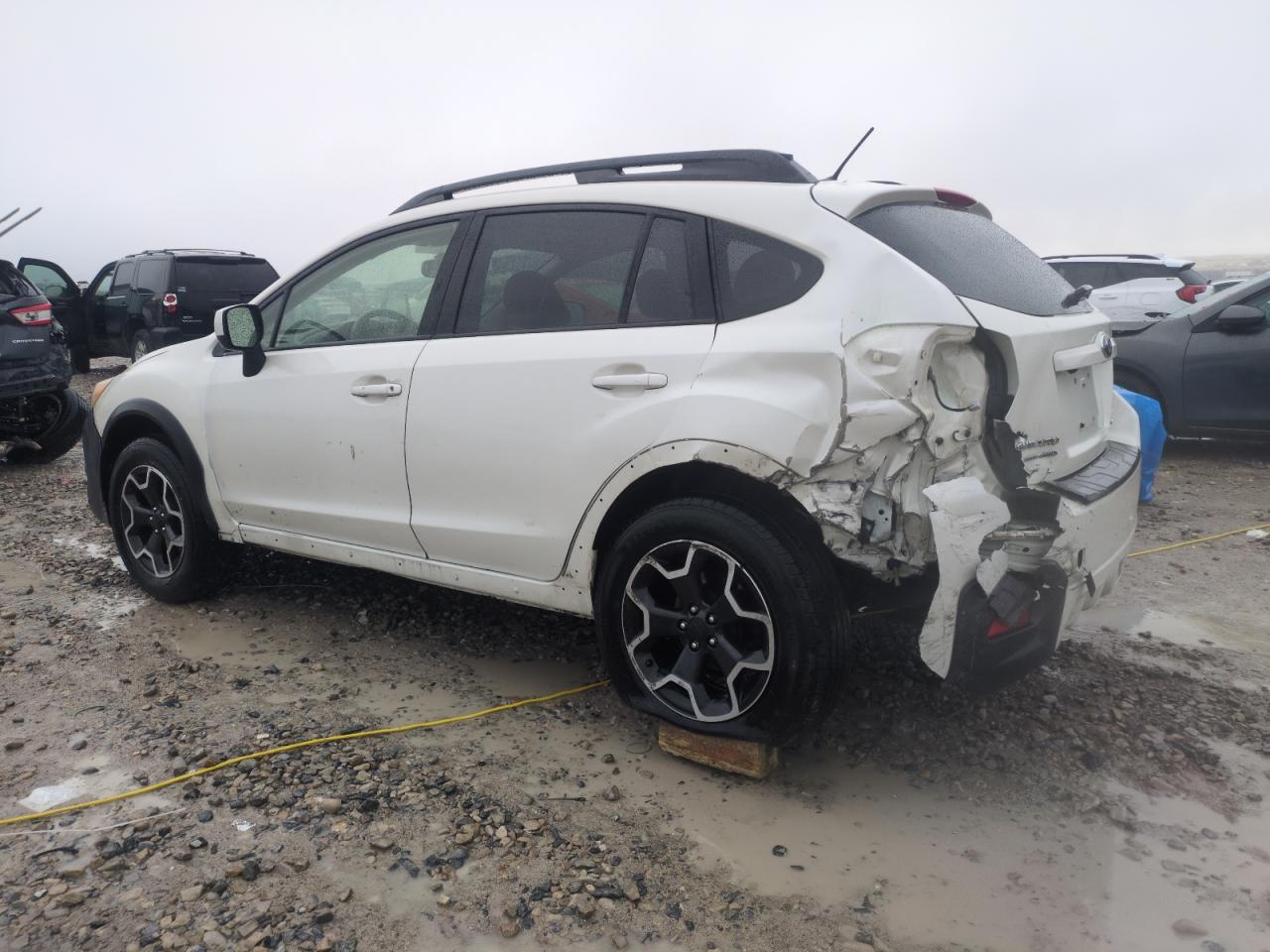 2014 SUBARU XV CROSSTR - Image 2