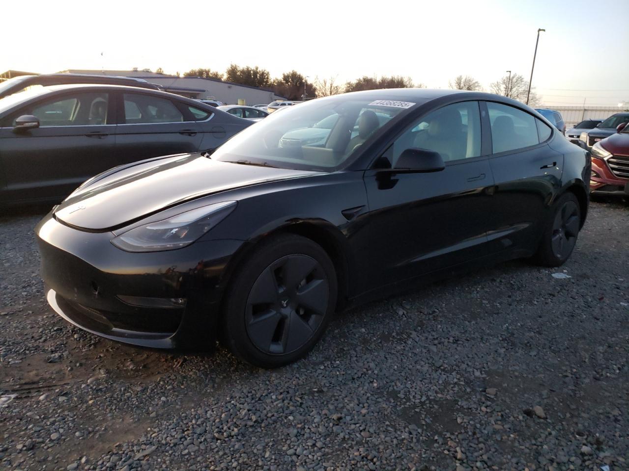 2022 TESLA MODEL 3