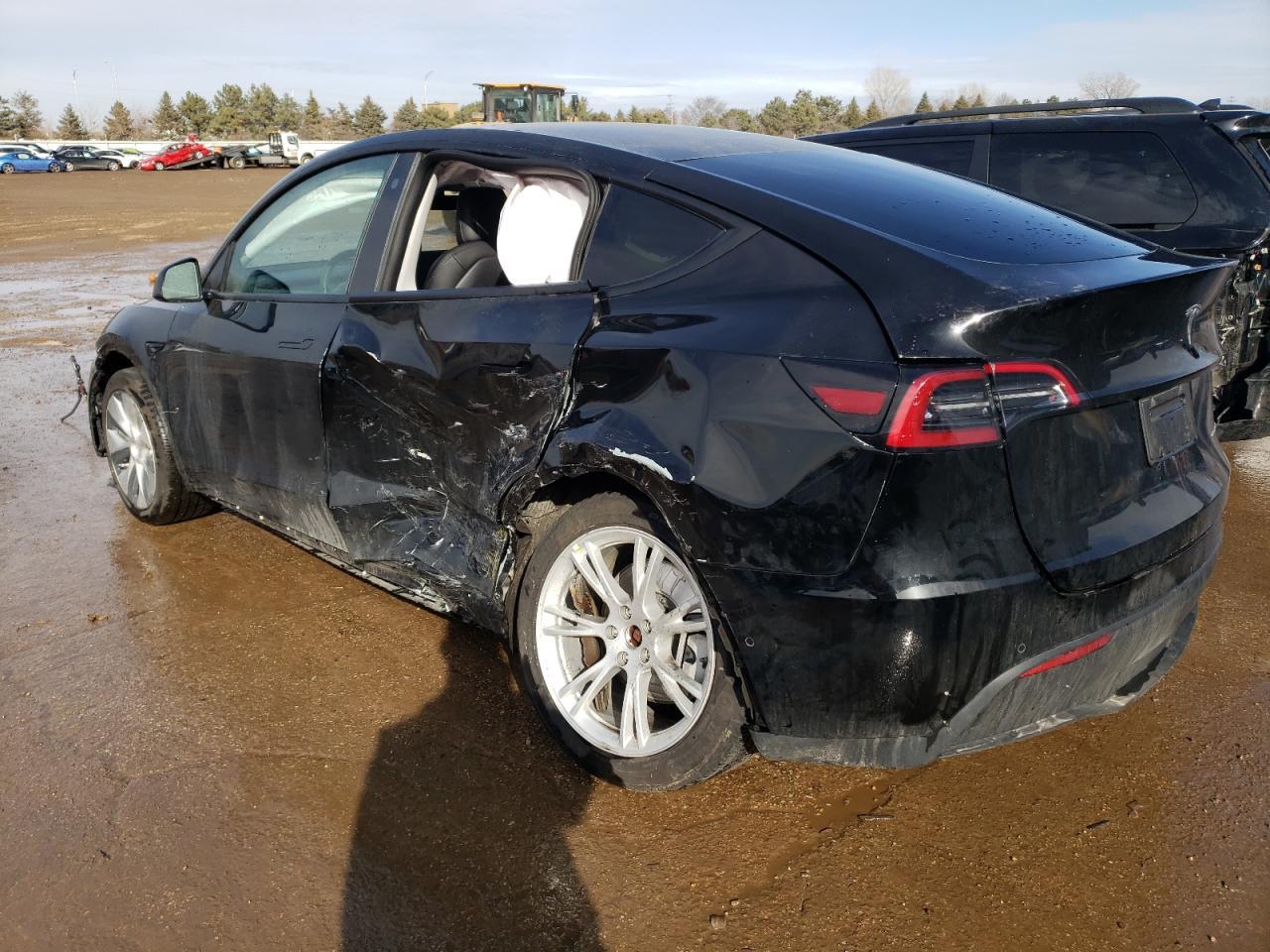 2022 TESLA MODEL Y - Фото 2