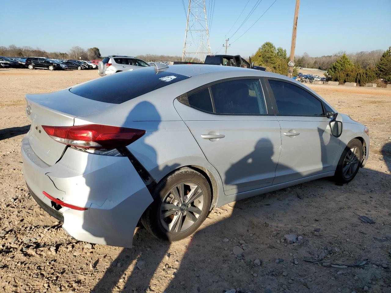 2018 HYUNDAI ELANTRA SE - Фото 3