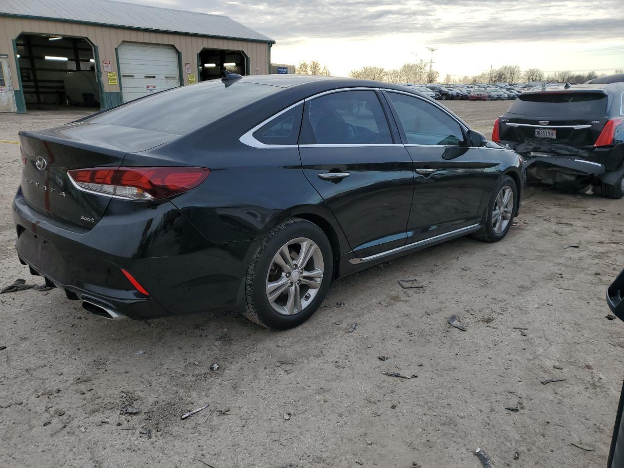 2018 HYUNDAI SONATA SPO - Image 3