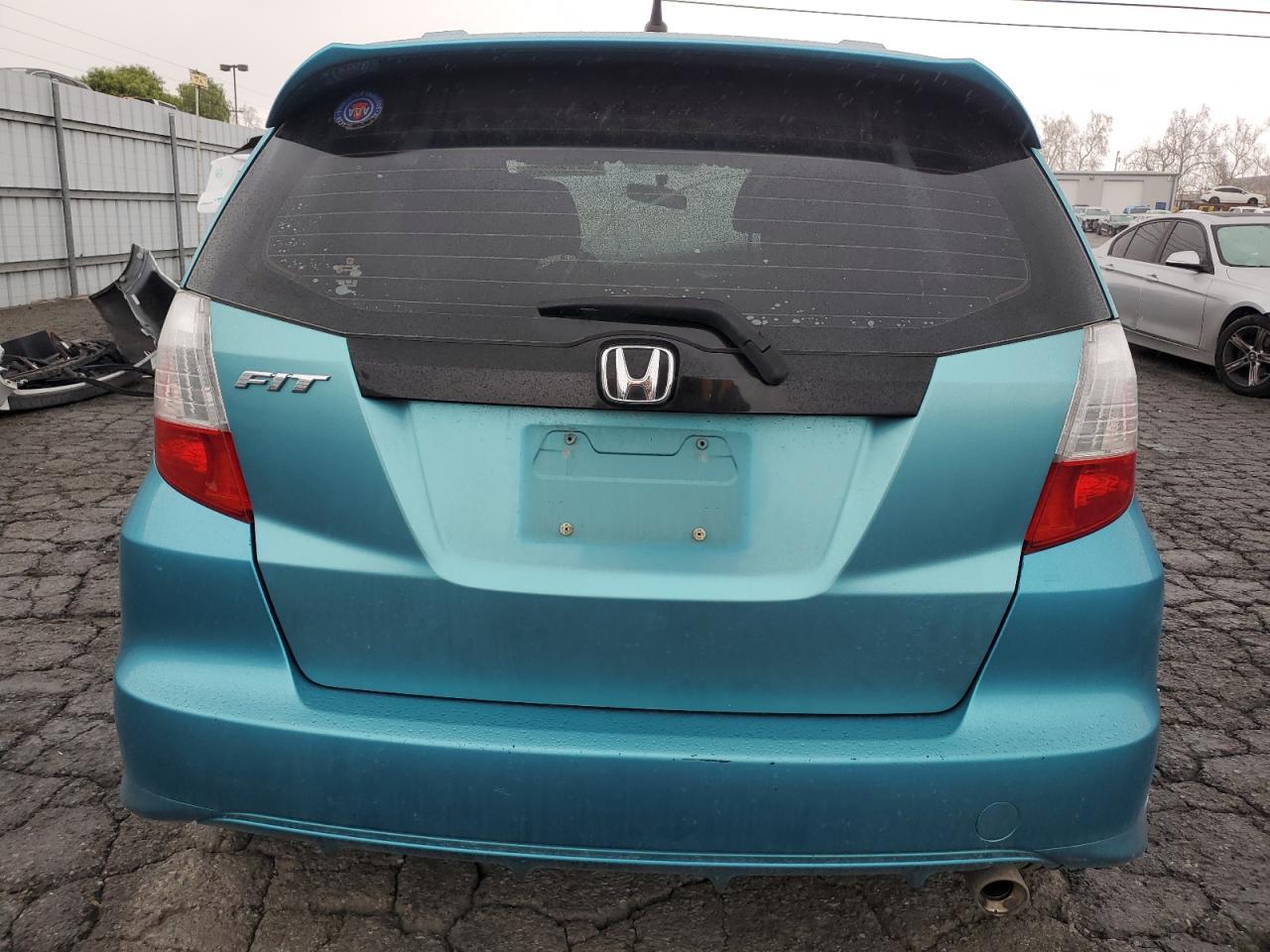 2013 HONDA FIT SPORT - Фото 6