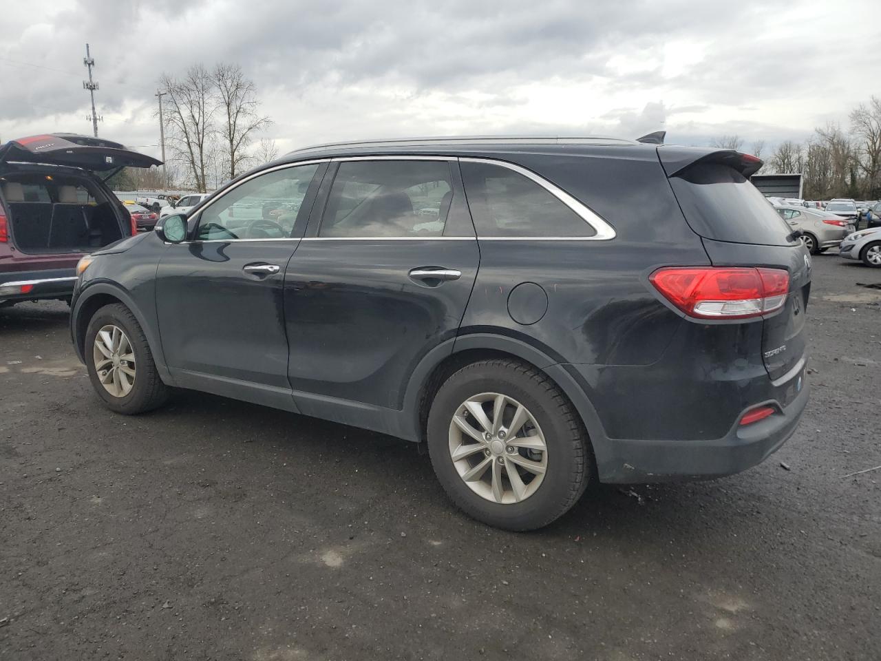 2016 KIA SORENTO LX - Image 2
