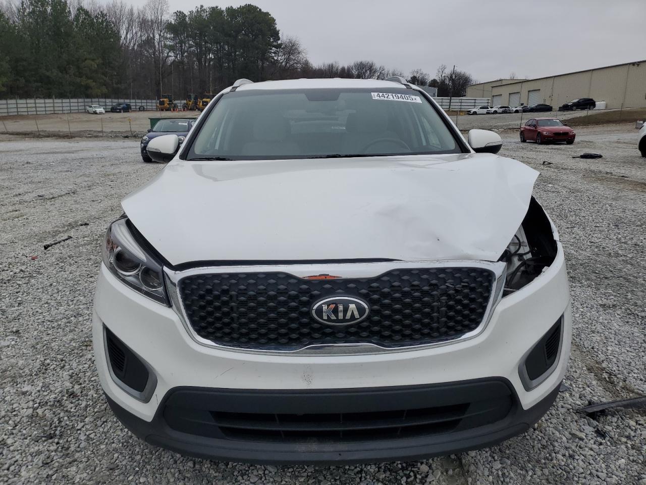 2016 KIA SORENTO LX - Image 5