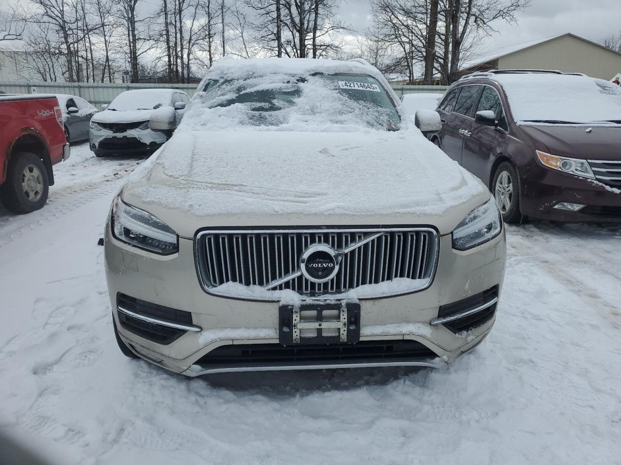 2016 VOLVO XC90 T6 - Image 5
