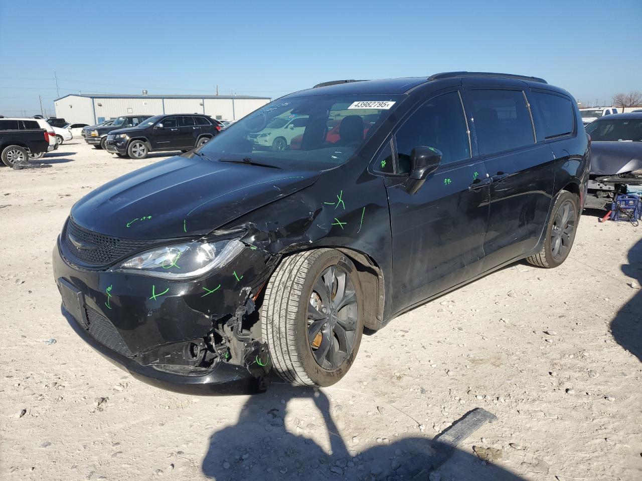 2020 CHRYSLER PACIFICA T car image