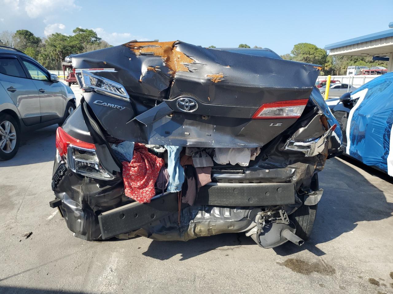 2014 TOYOTA CAMRY L - Фото 6