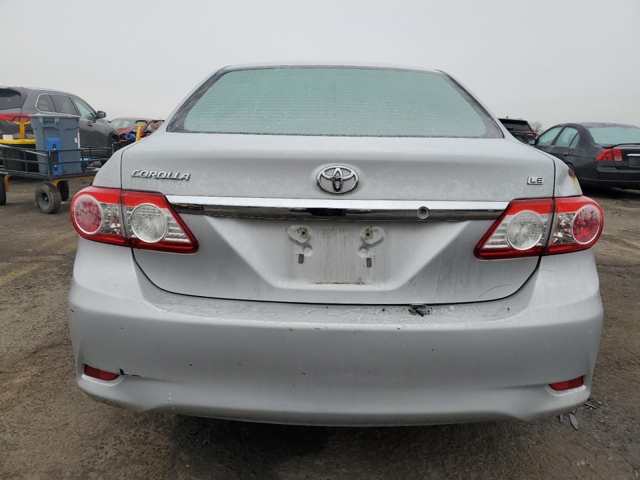 2013 TOYOTA COROLLA BA - Image 6