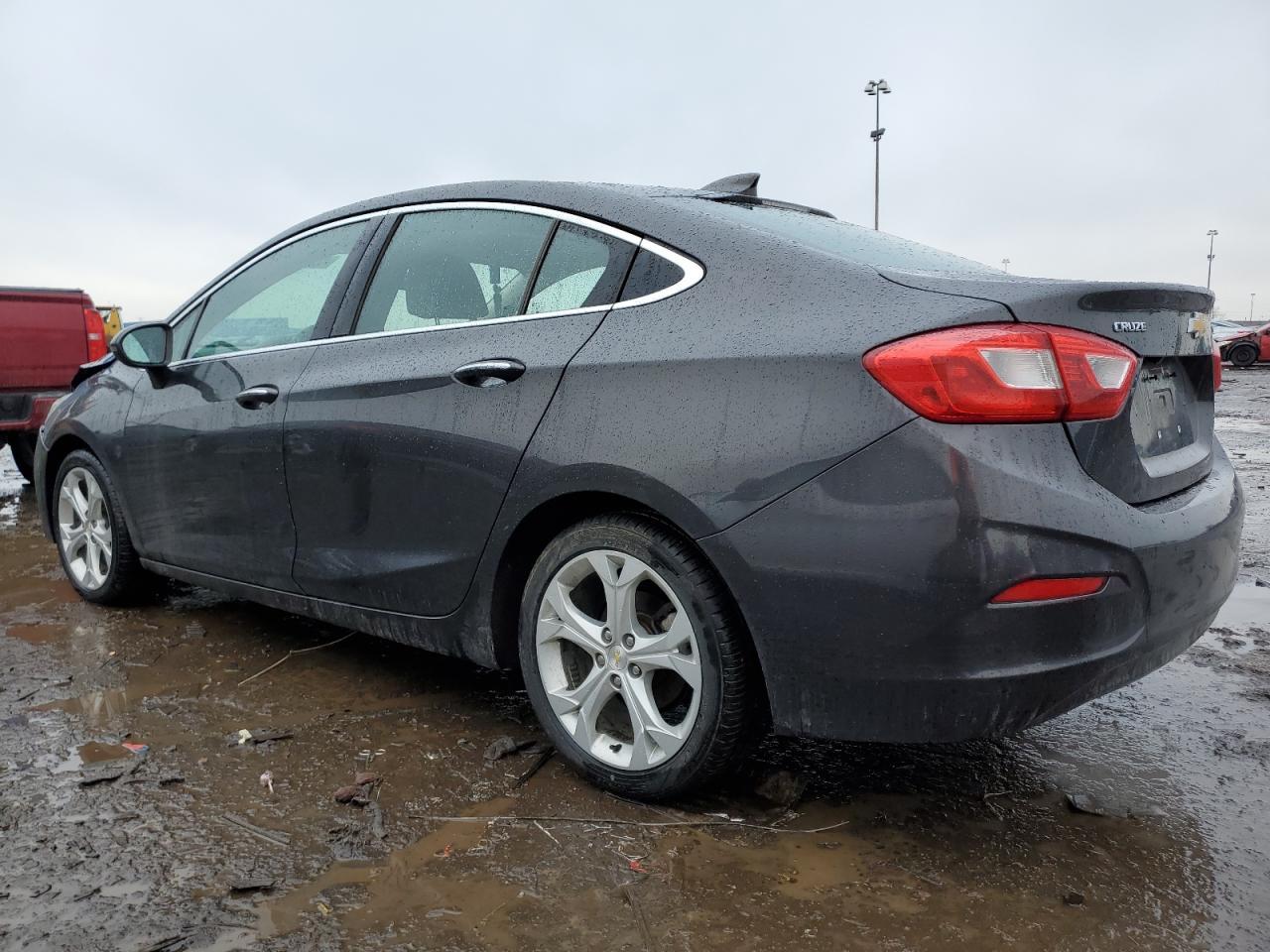 2017 CHEVROLET CRUZE PREM - Image 2
