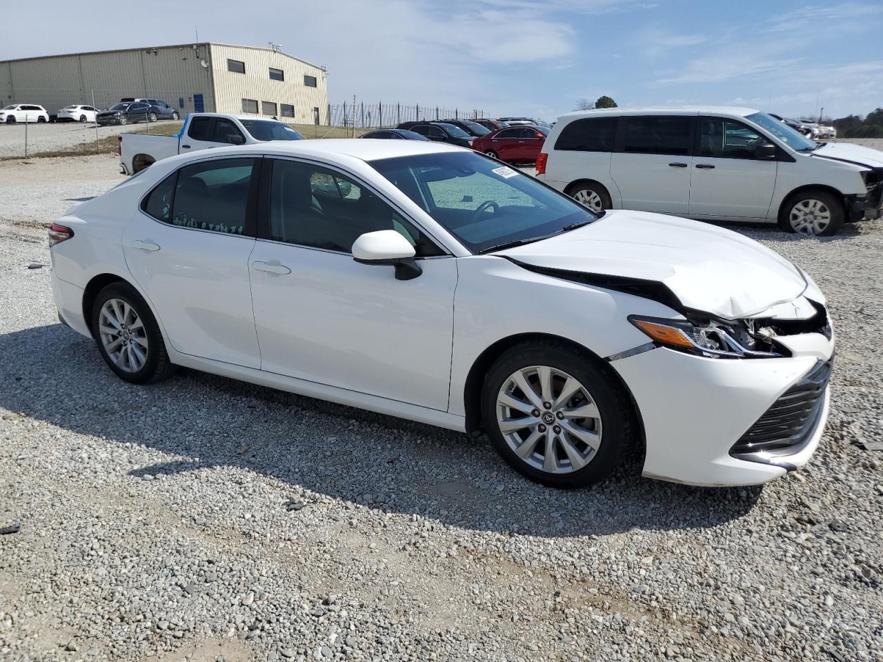 2018 TOYOTA CAMRY L - Image 4