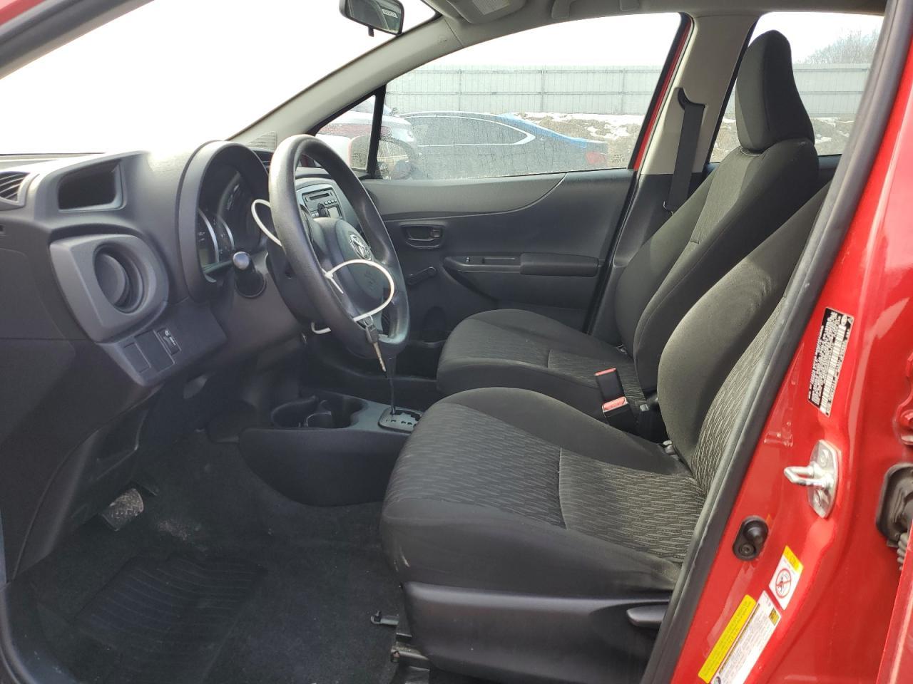 2014 TOYOTA YARIS - Фото 7