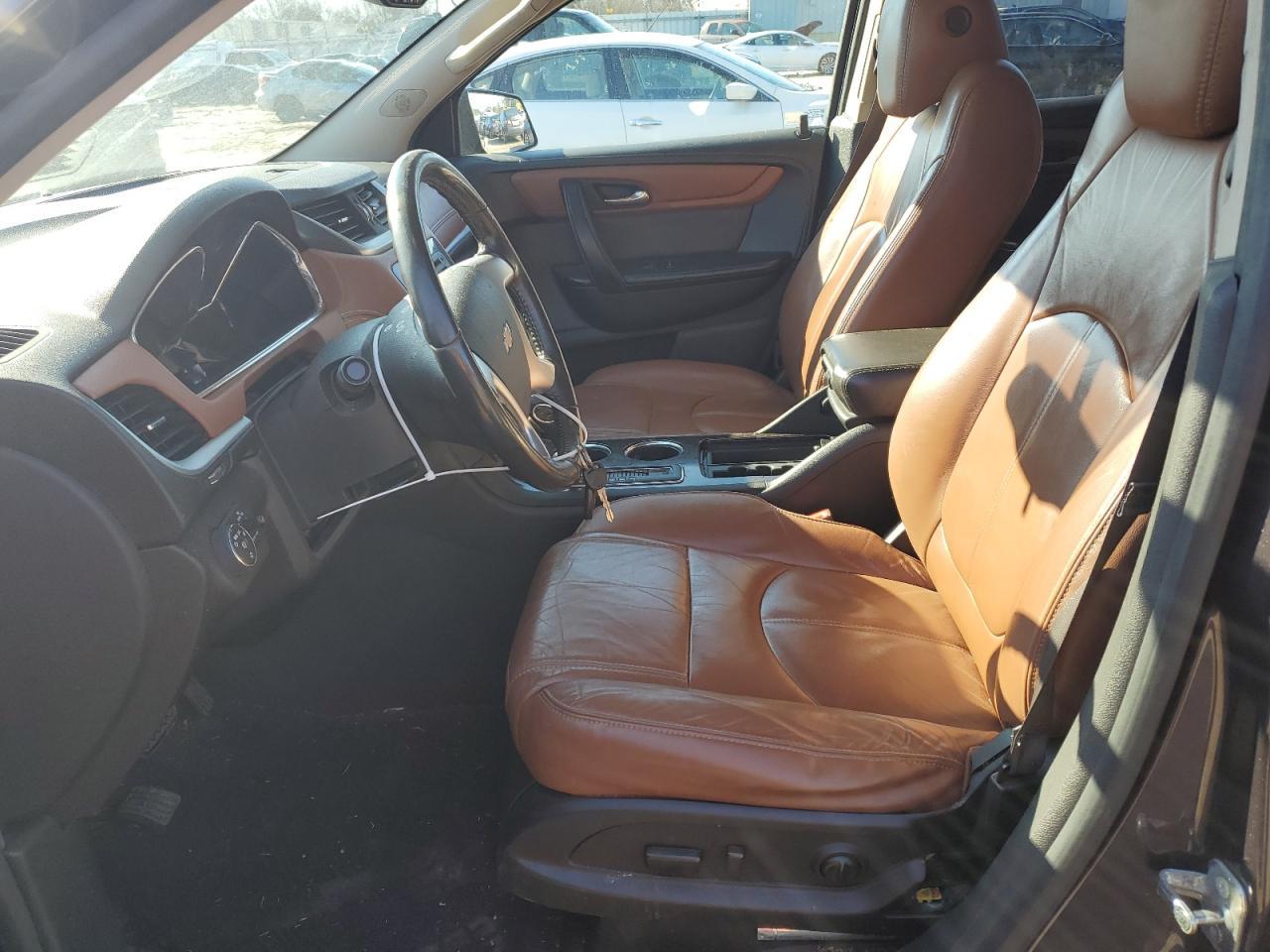 2015 CHEVROLET TRAVERSE L - Фото 7