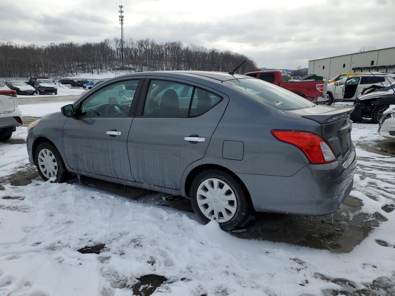 2016 NISSAN VERSA S - Image 2