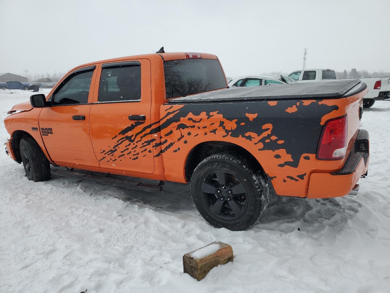 2019 RAM 1500 CLASS - Image 2