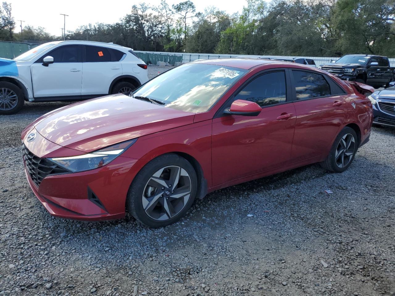2023 HYUNDAI ELANTRA SE