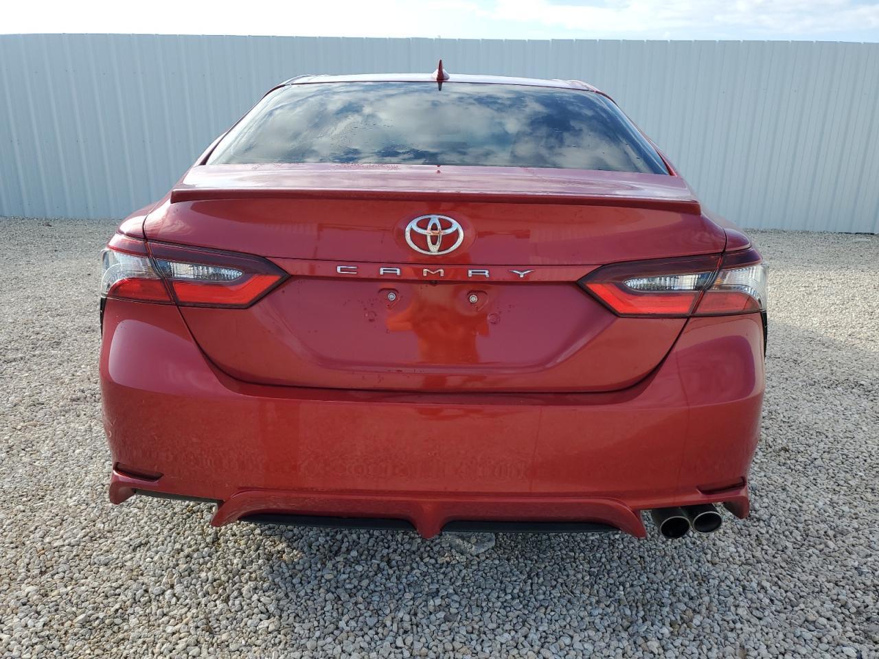 2021 TOYOTA CAMRY SE - Image 6