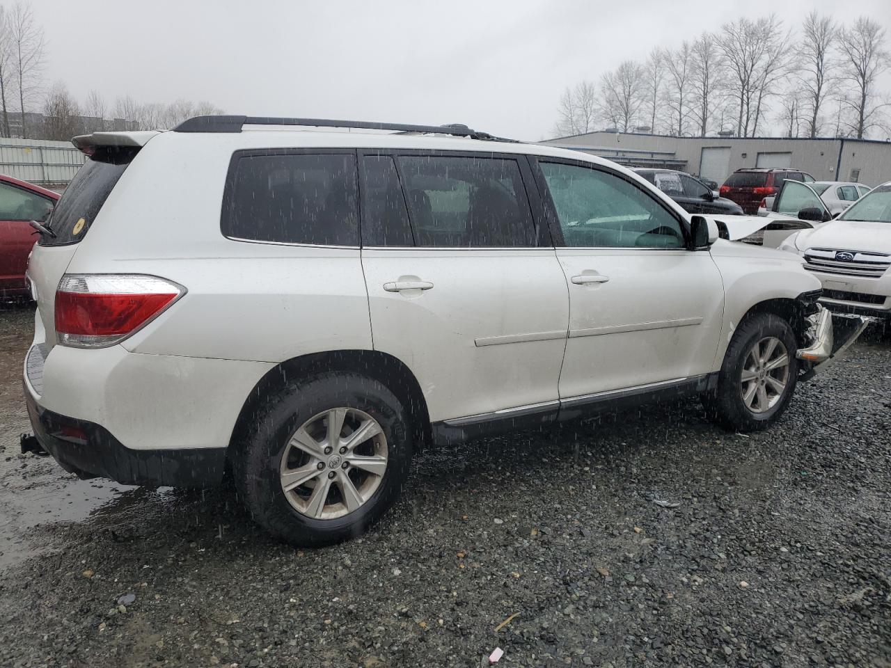 2012 TOYOTA HIGHLANDER - Image 3
