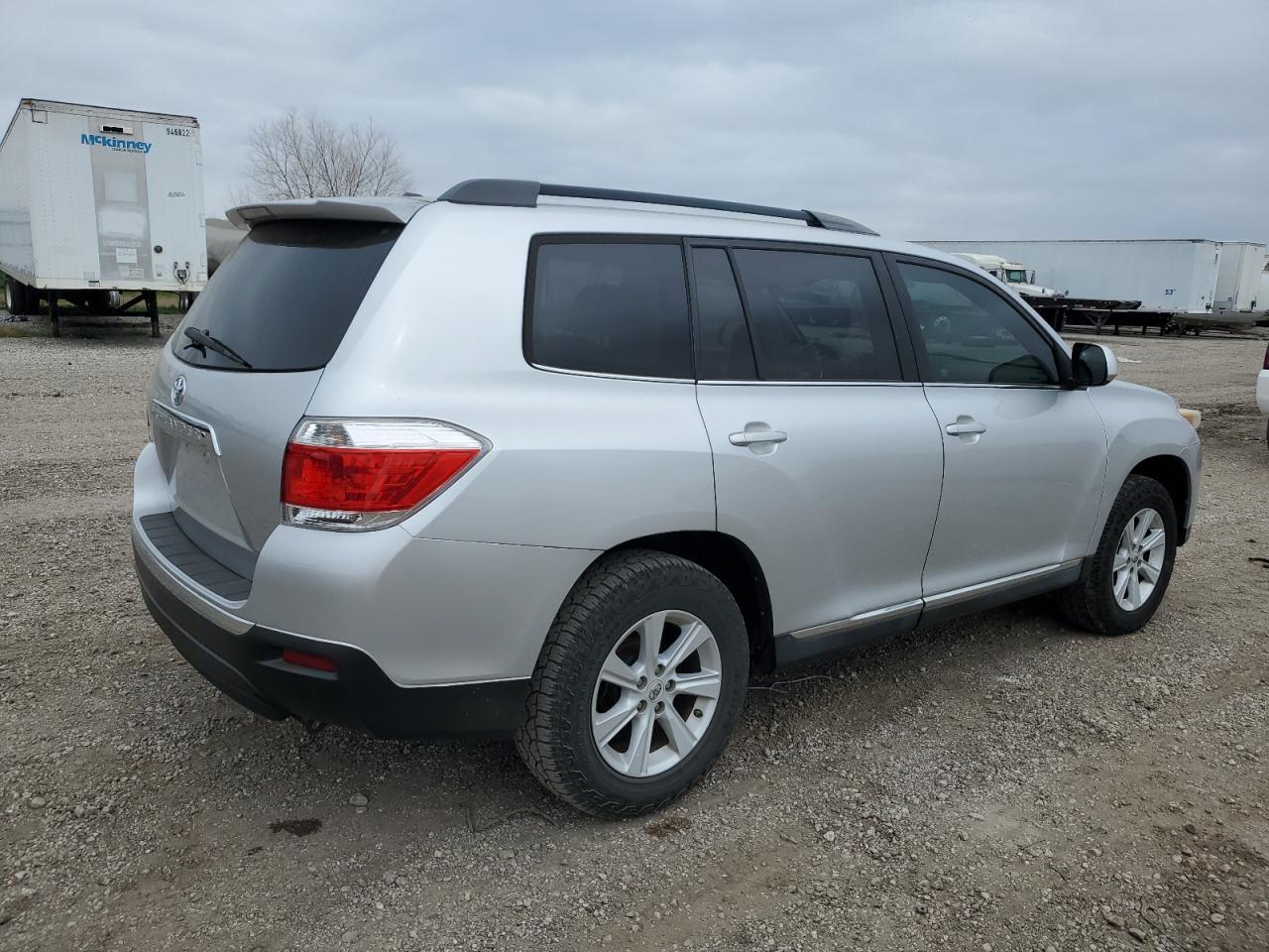 2012 TOYOTA HIGHLANDER - Image 3