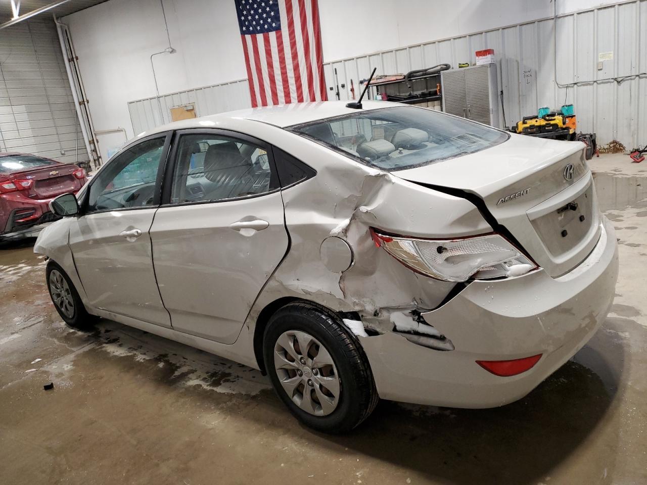 2016 HYUNDAI ACCENT SE - Фото 2