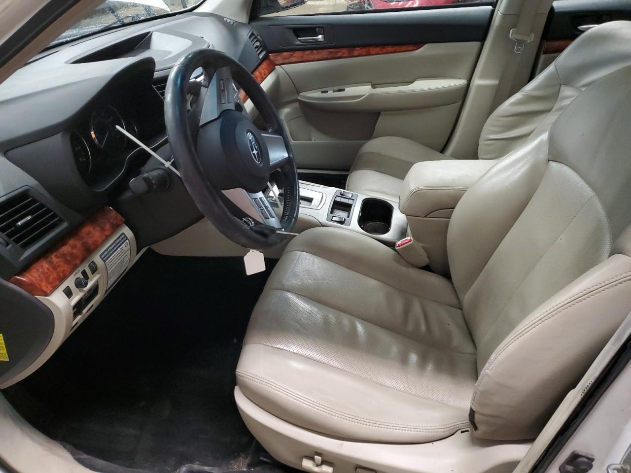 2011 SUBARU LEGACY 2.5 - Image 7