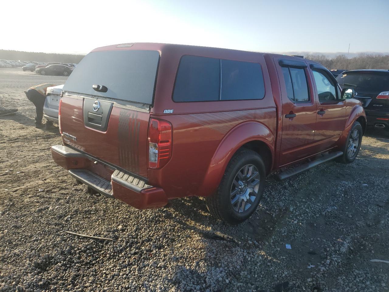 2012 NISSAN FRONTIER S - Фото 3