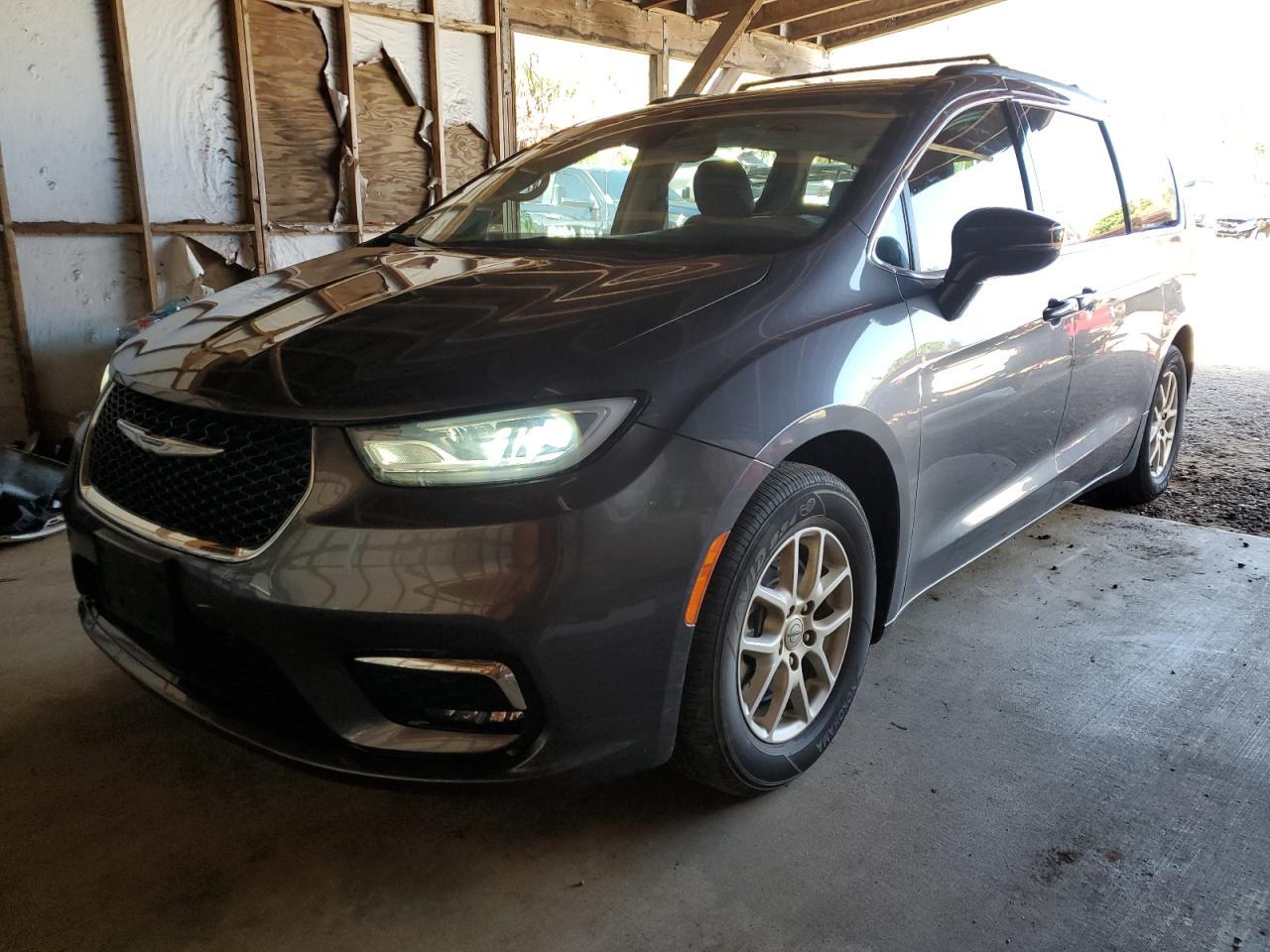2022 CHRYSLER PACIFICA T