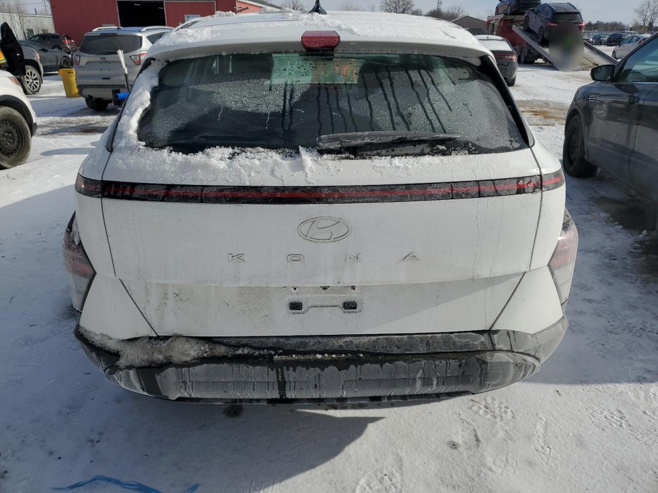 2024 HYUNDAI KONA SE - Фото 6