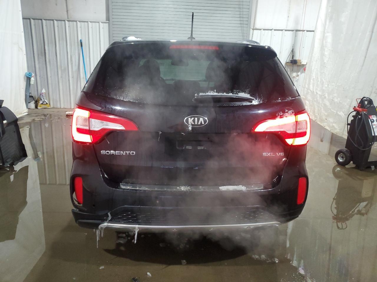 2015 KIA SORENTO SX - Image 6