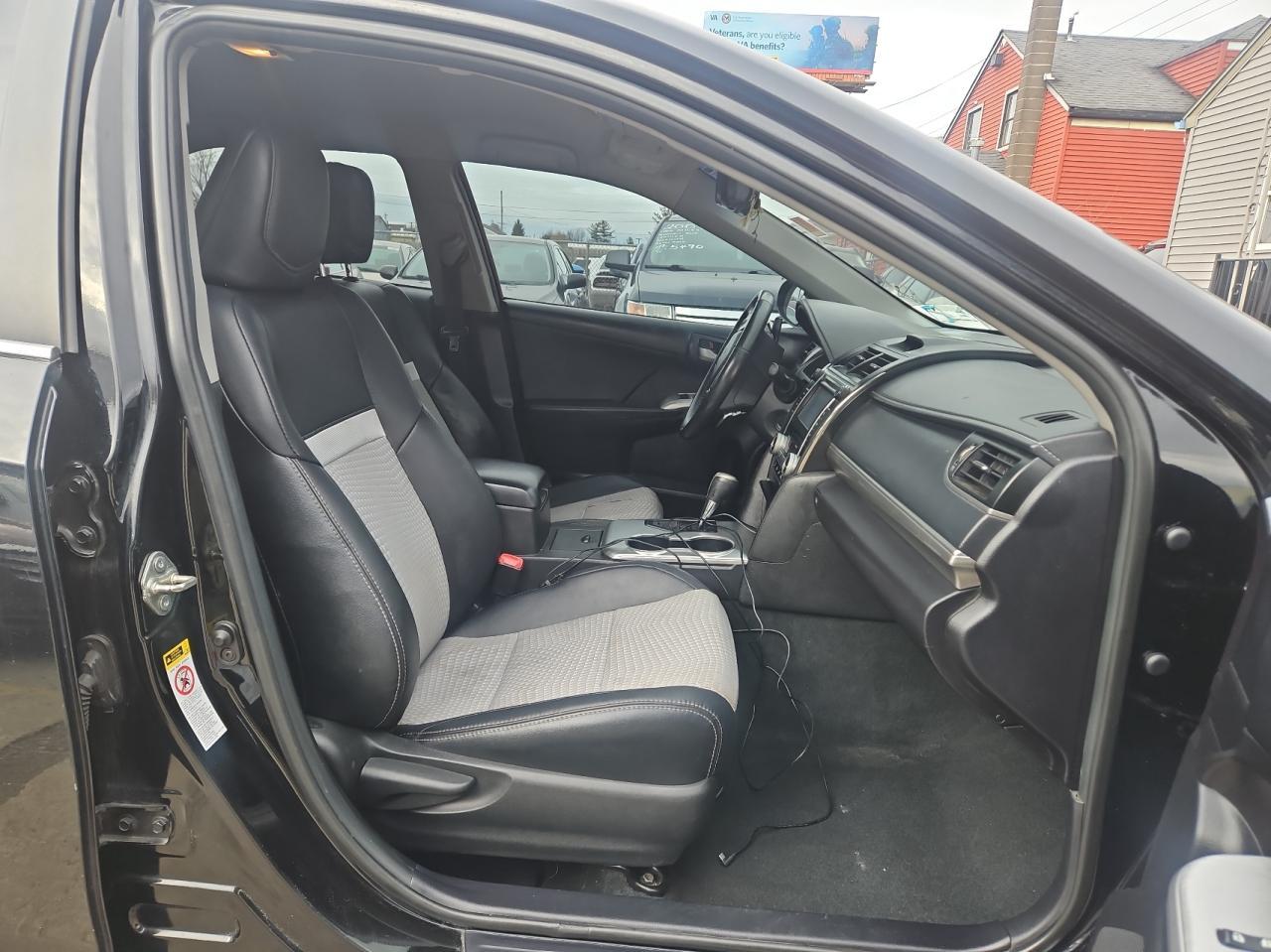 2014 TOYOTA CAMRY L - Фото 5