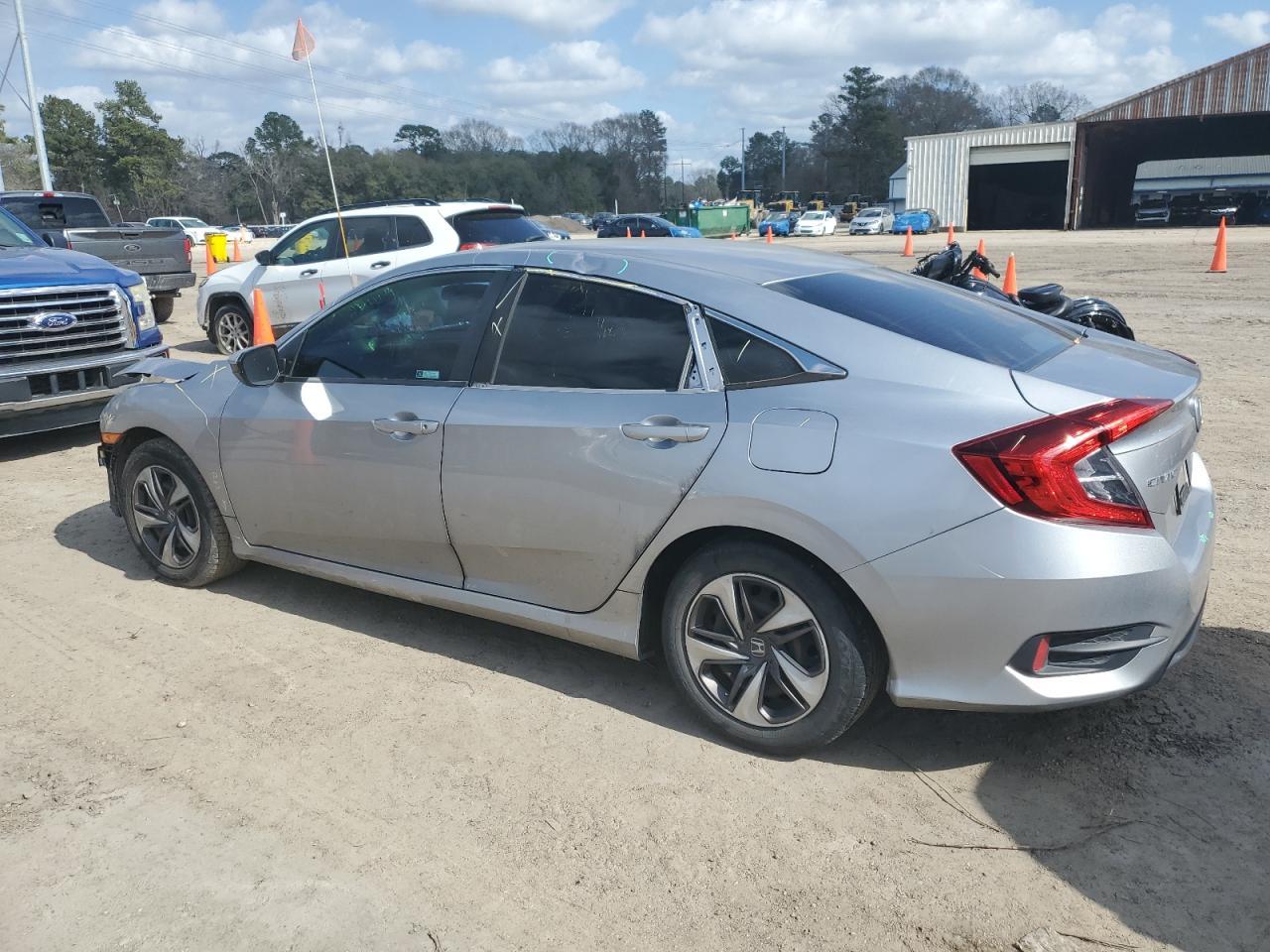 2019 HONDA CIVIC LX - Image 2