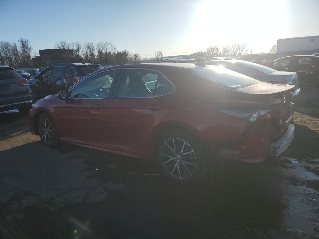 2021 TOYOTA CAMRY SE - Image 2