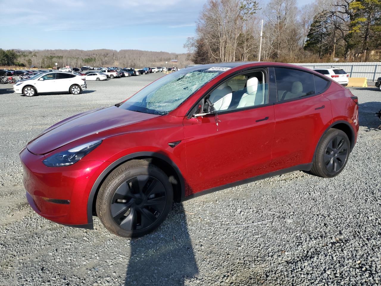 2024 TESLA MODEL Y