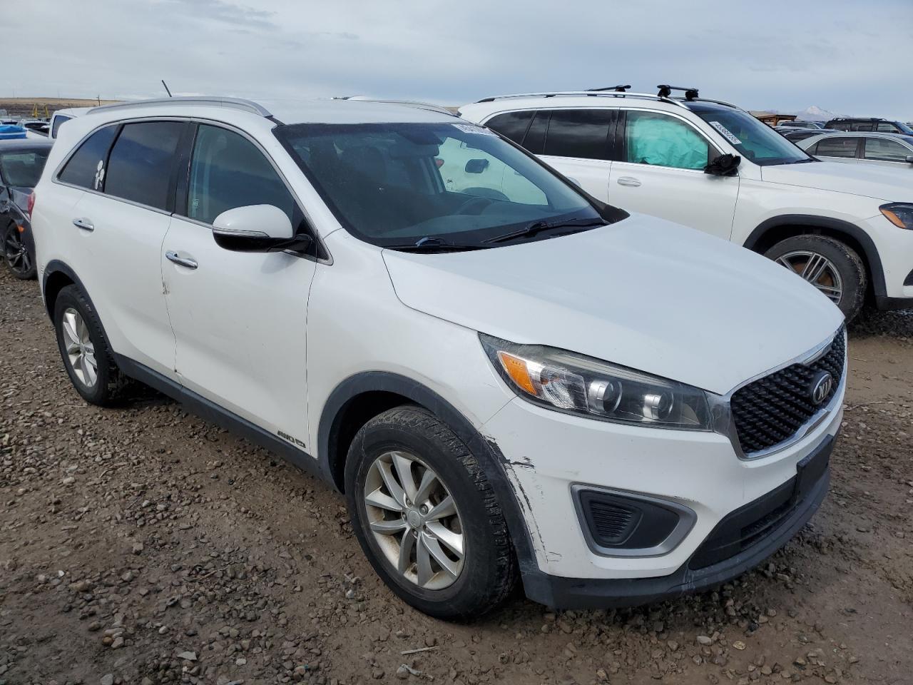 2016 KIA SORENTO LX - Image 4