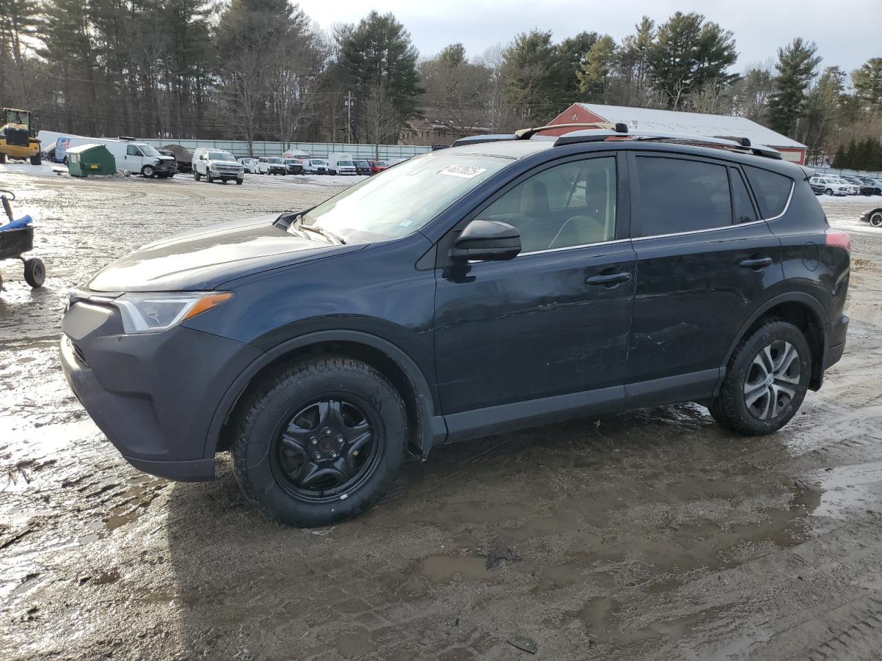 2018 TOYOTA RAV4 LE