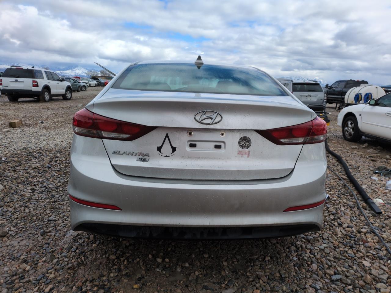 2017 HYUNDAI ELANTRA SE - Фото 6