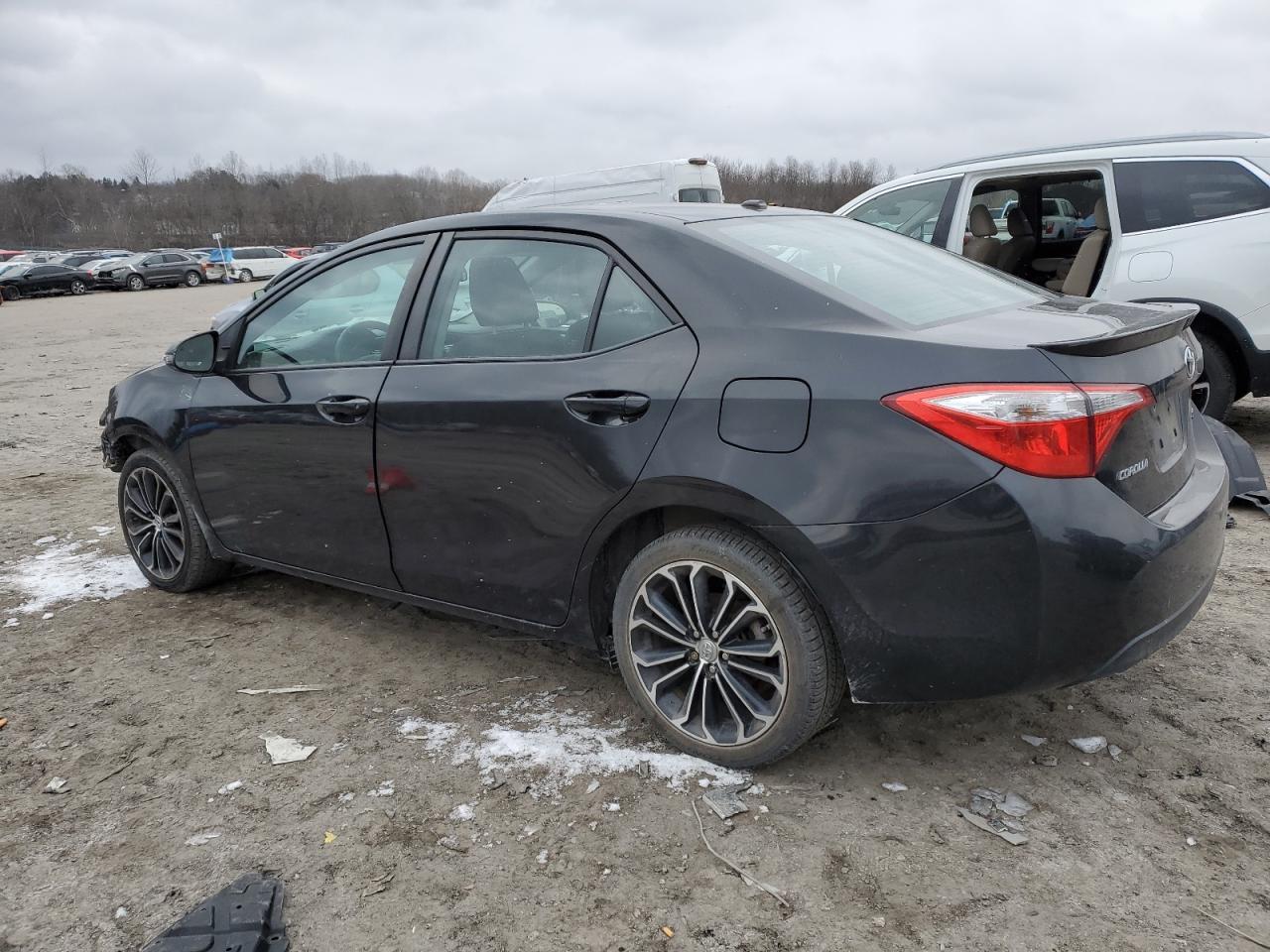 2015 TOYOTA COROLLA L - Фото 2
