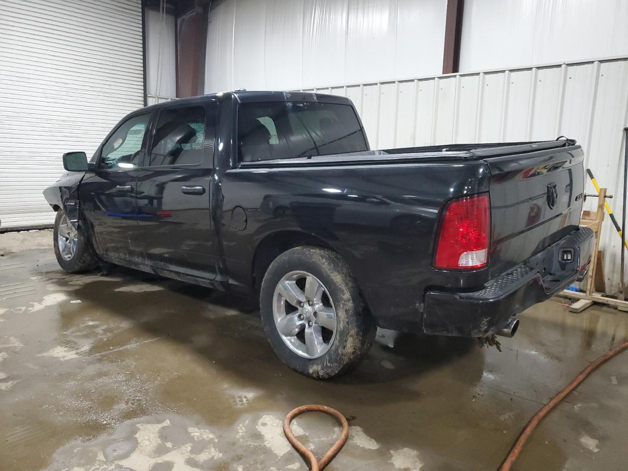 2018 RAM 1500 ST - Image 2