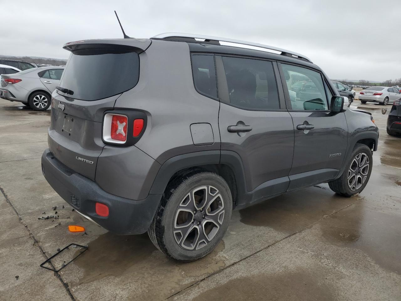 2016 JEEP RENEGADE L - Image 3