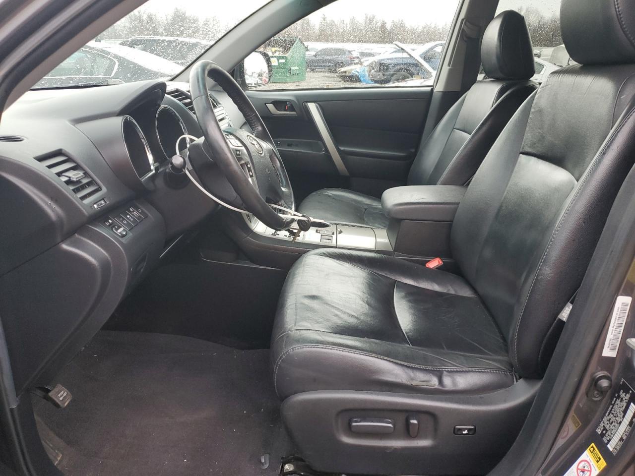 2011 TOYOTA HIGHLANDER - Image 7
