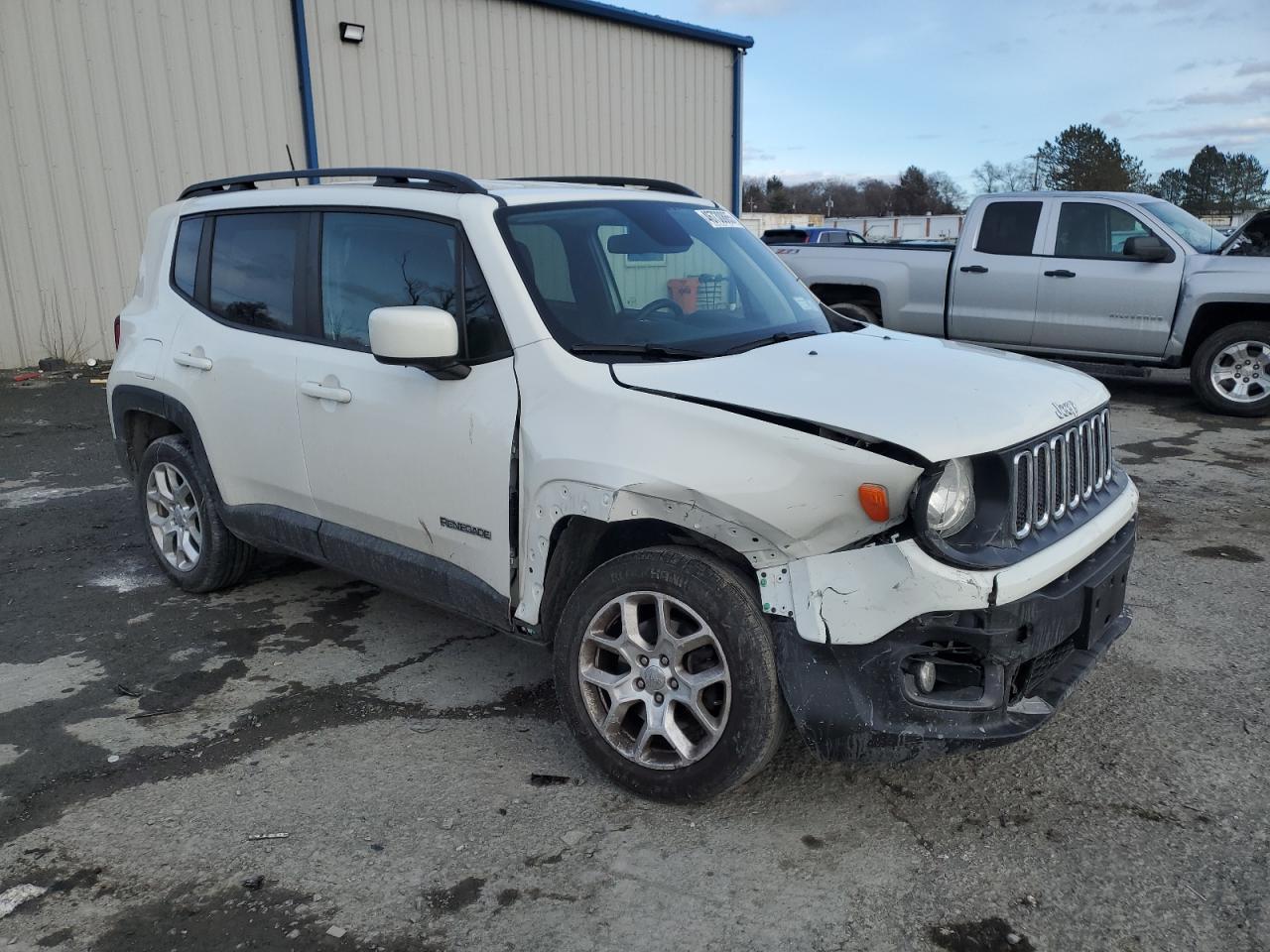 2018 JEEP RENEGADE L - Image 4