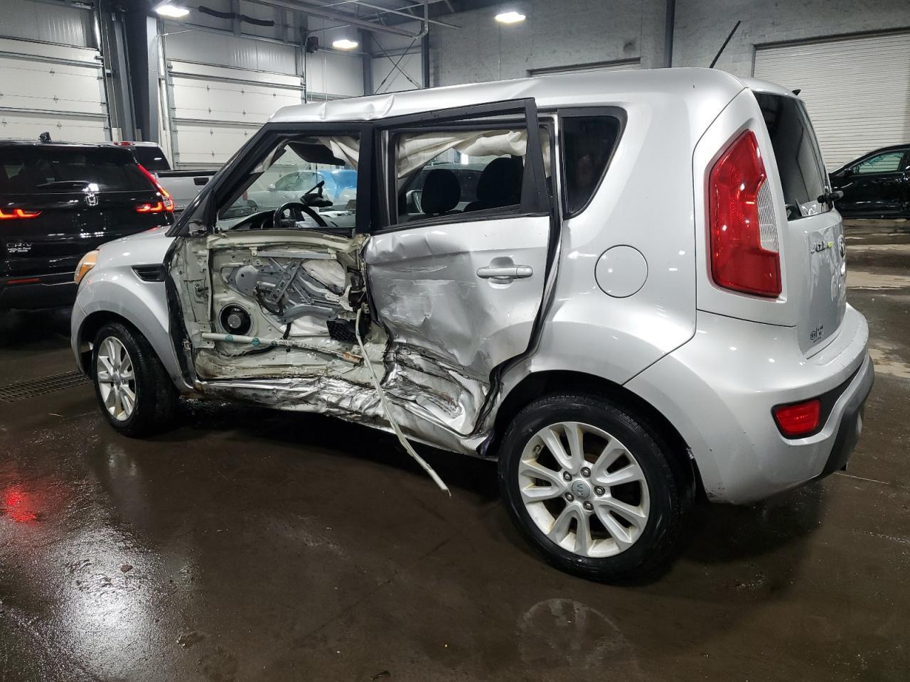 2013 KIA SOUL - Image 2