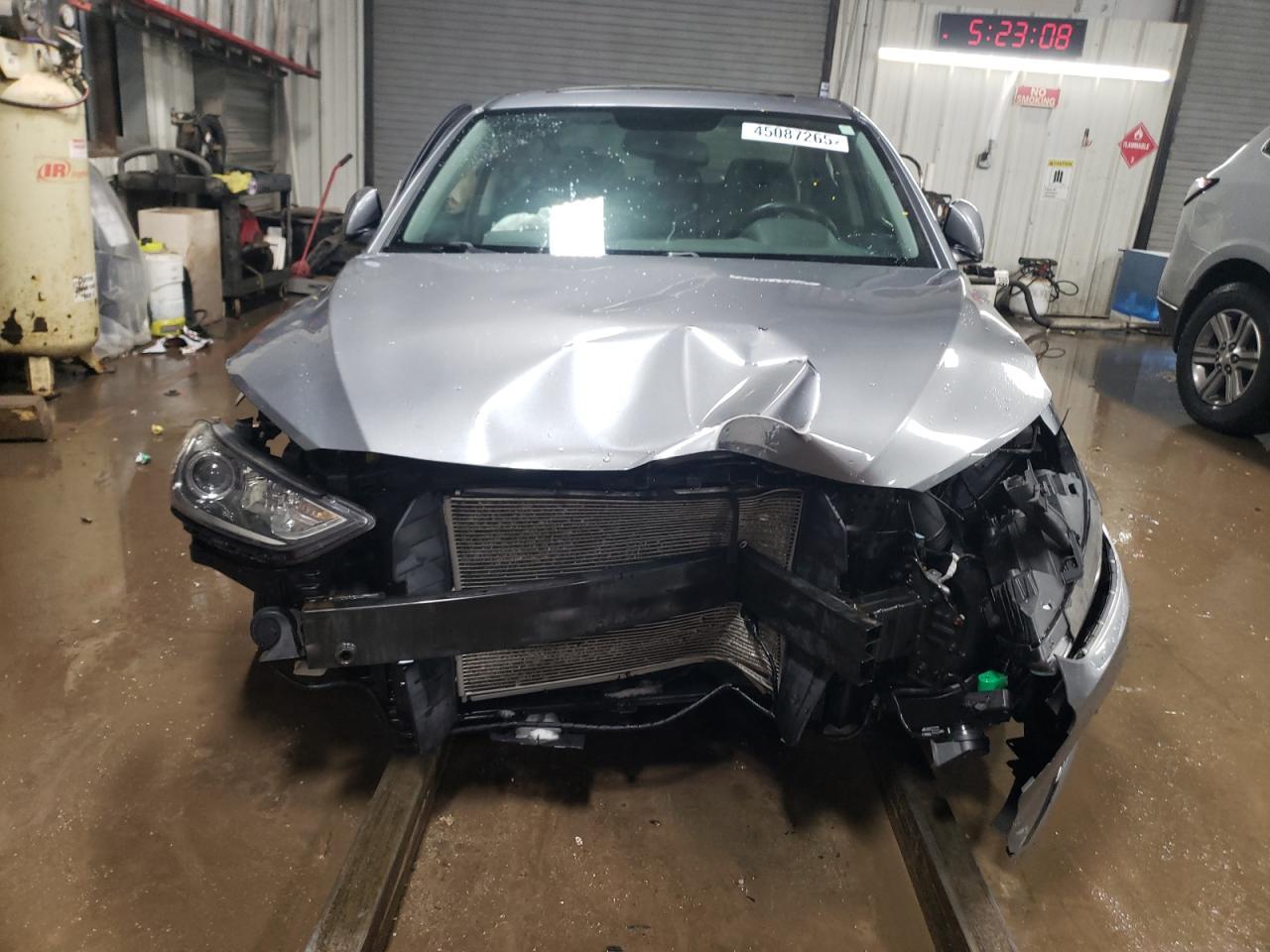 2018 HYUNDAI ELANTRA SE - Image 5
