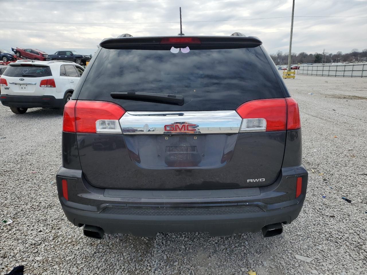 2016 GMC TERRAIN SL - Image 6
