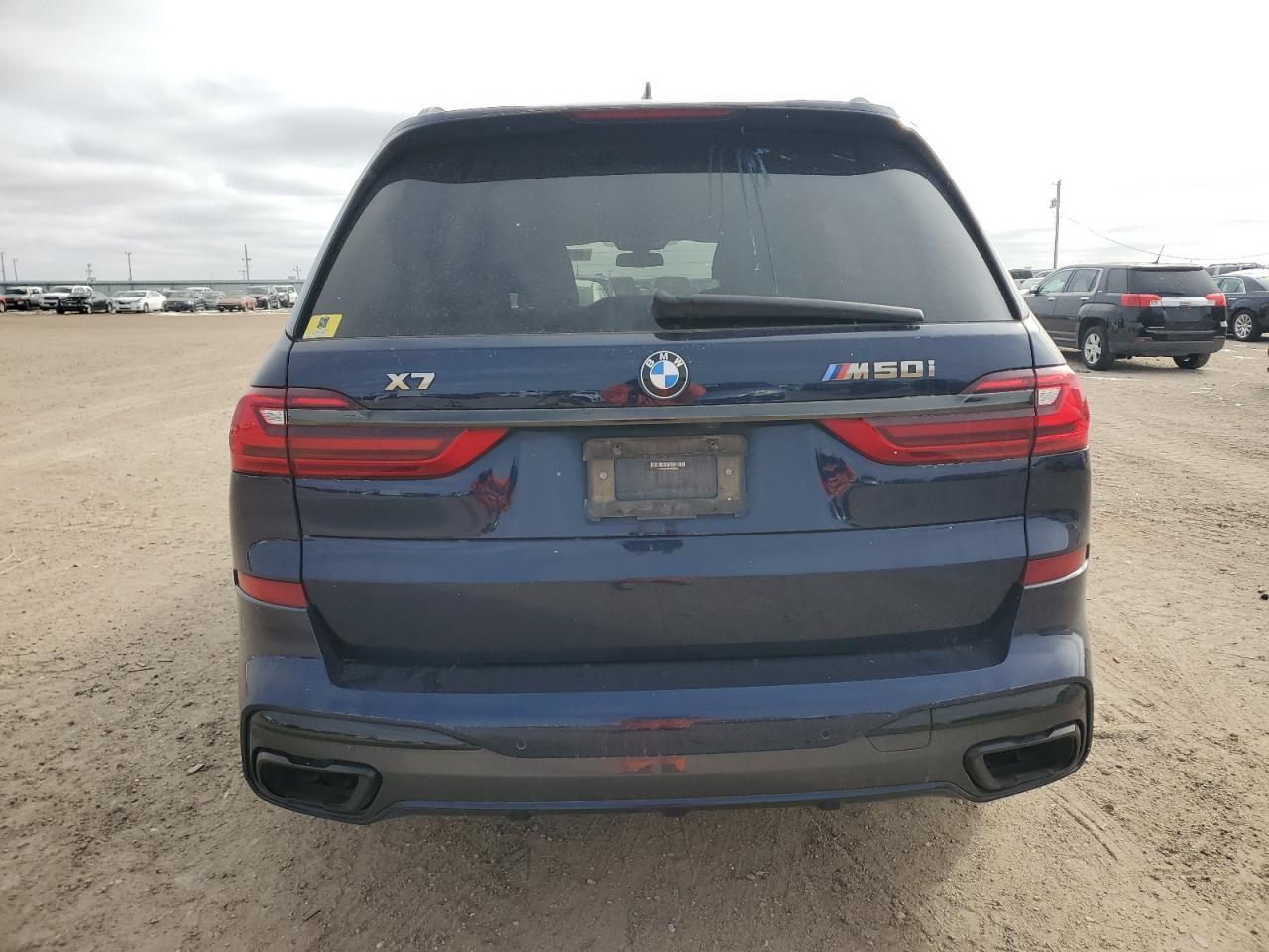 2022 BMW X7 M50I - Image 6