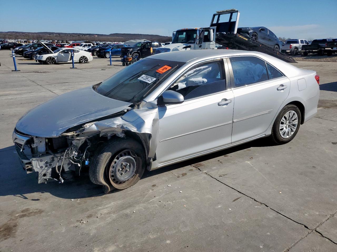 2014 TOYOTA CAMRY L