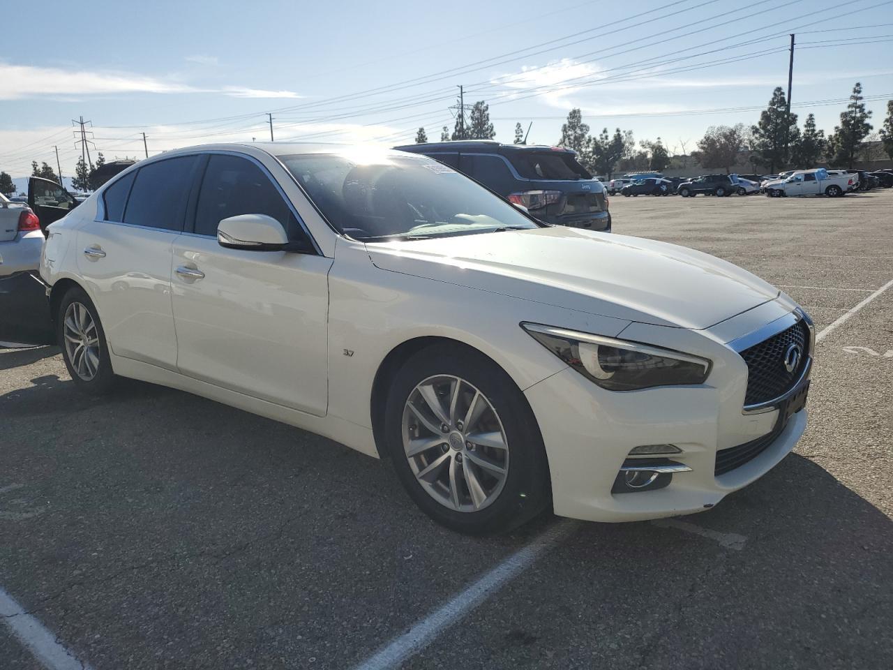 2015 INFINITI Q50 BASE - Image 4